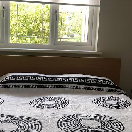 ホテル Cozy House With Free Parking & Wifi Near Maryland Station ロンドン エクステリア 写真