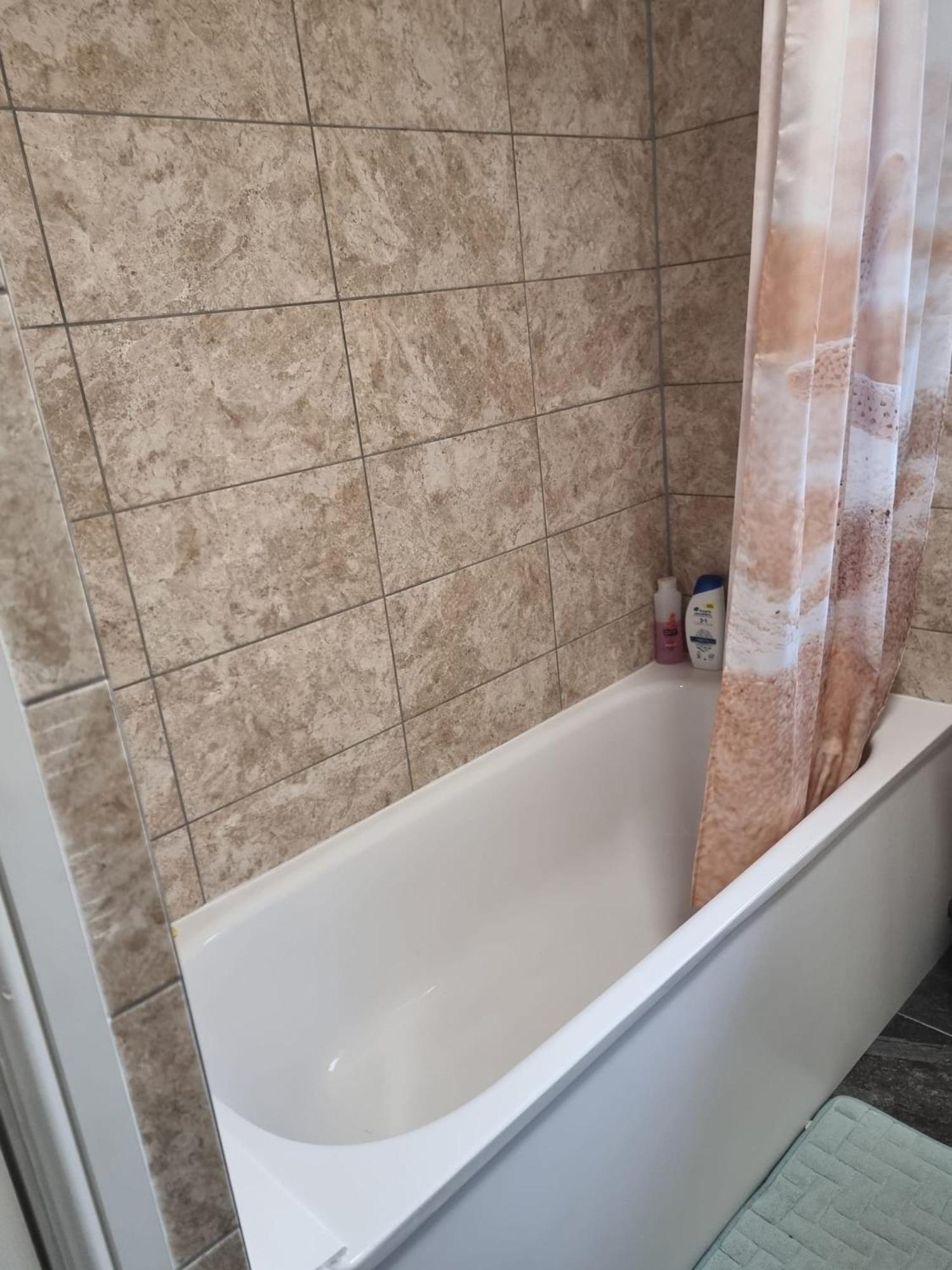 ホテル Cozy House With Free Parking & Wifi Near Maryland Station ロンドン エクステリア 写真